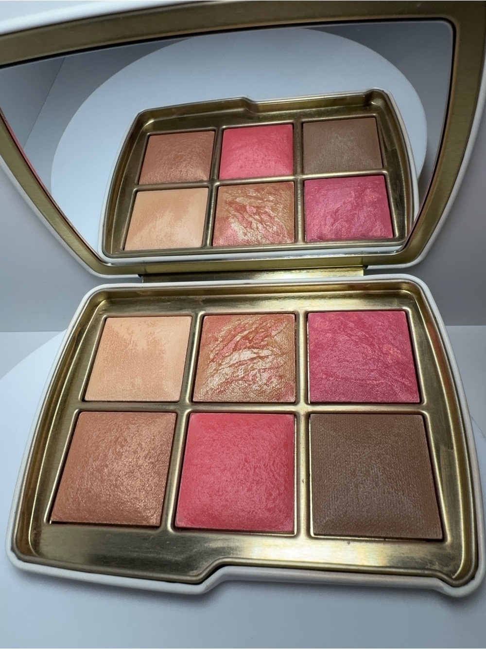 Hourglass evil eye 🧿 Blush & Bronze Face Palette — Pink, Peach, Bronze Shades